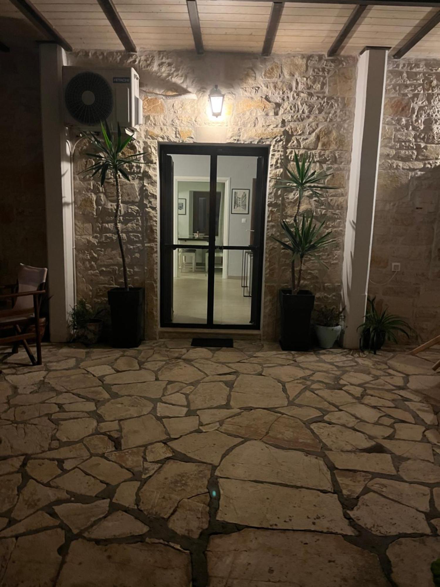 Nikotsaras House Since 1930
